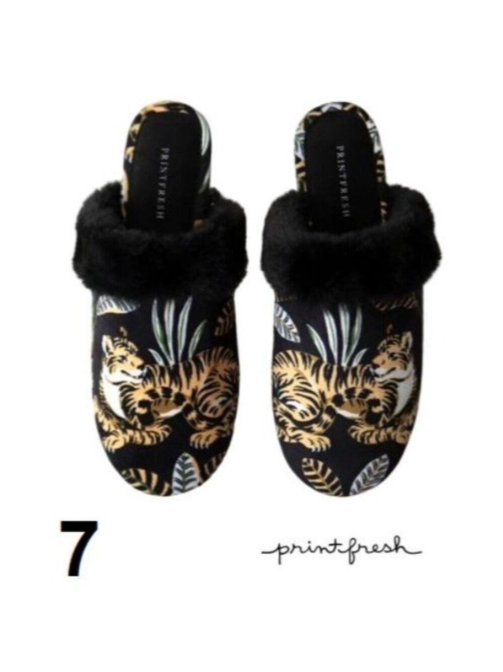 WOMENS PRINTFRESH UNTAMED TIGER VELVET FAUX FUR SLIPPERS - SIZE 7 - BLACK/GOLD I